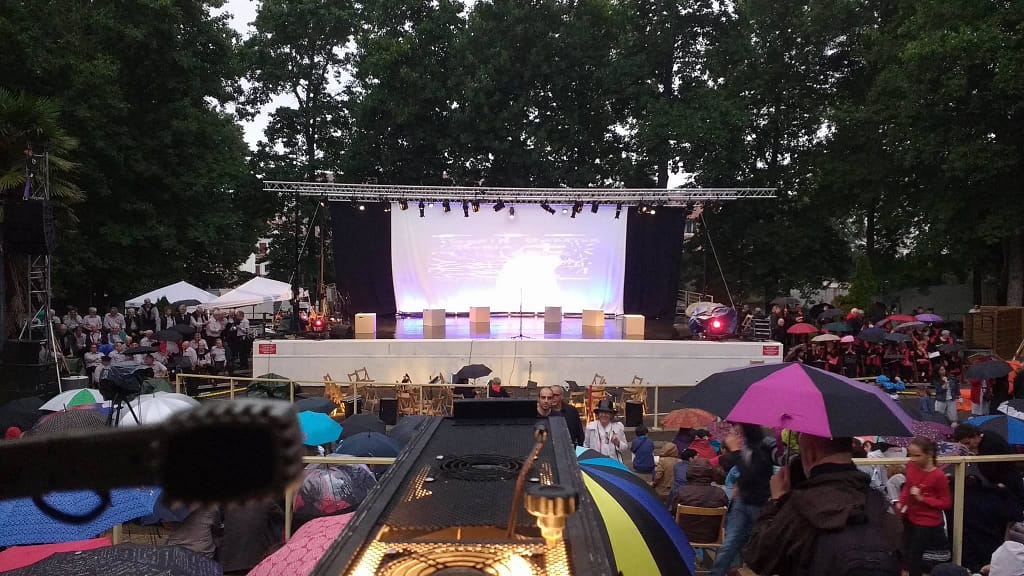 Poursuite régie spectacle lumière danse, chant